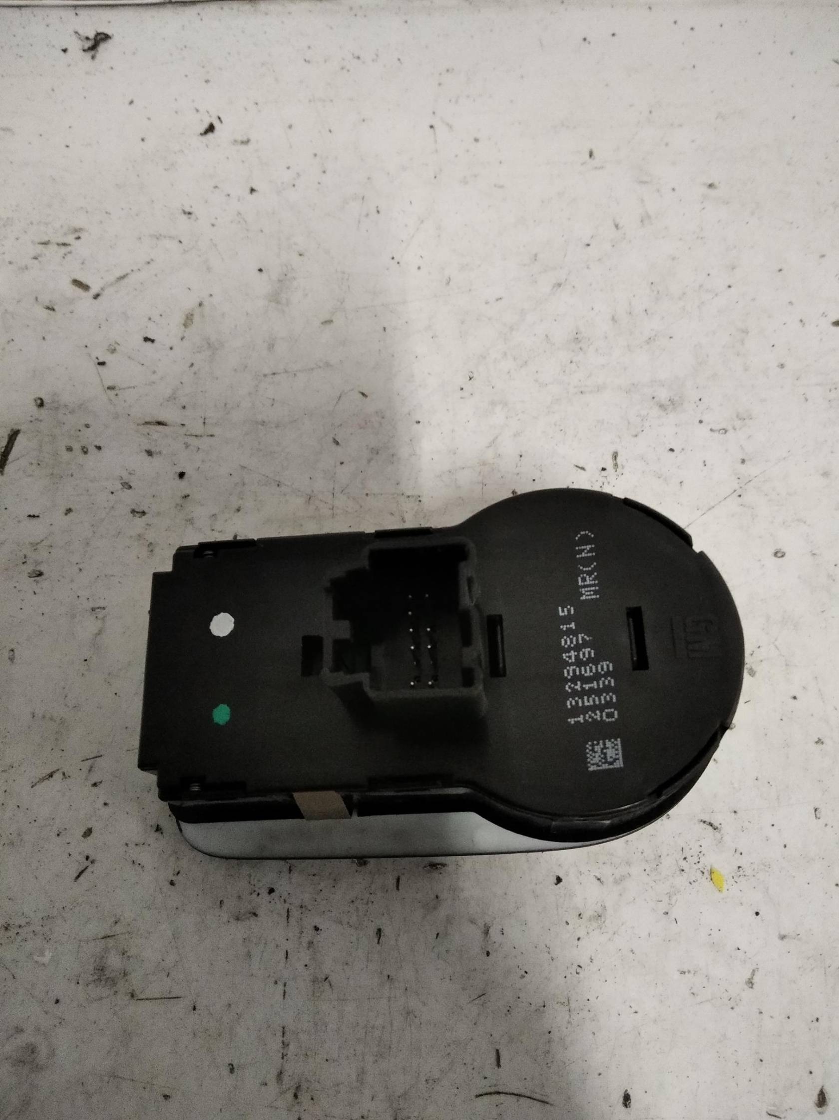 Interruttore blocco comando luci